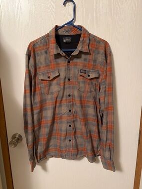 MTN OPS Pinyon Flannel Mens Shirt SZ L